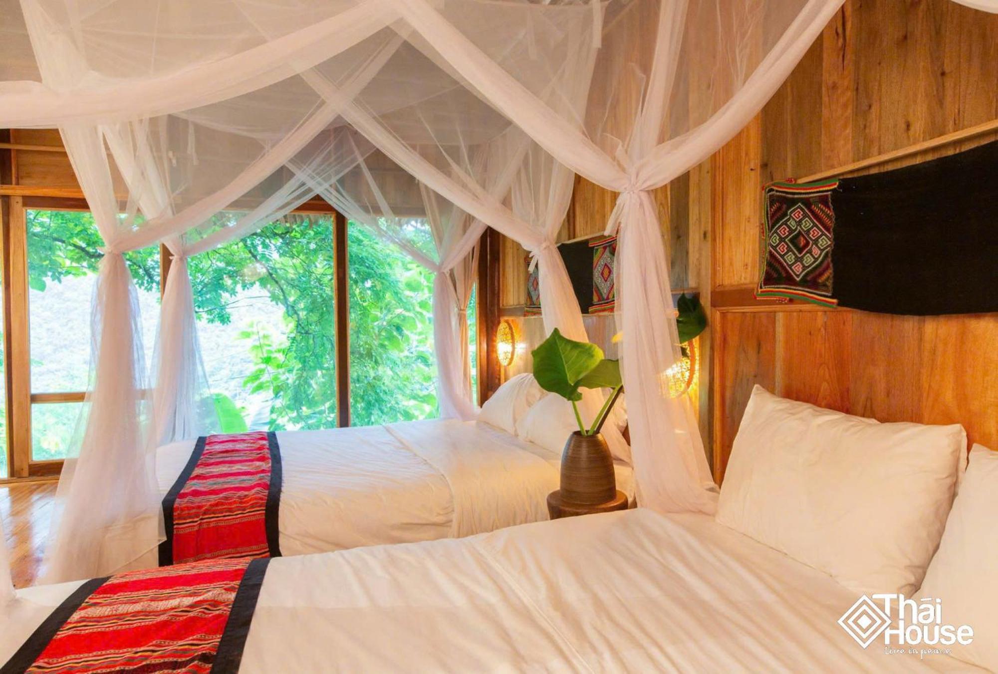 Thai House Pu Luong - Century Old Stilt House With Terrace Views Huong Ba Thuoc ภายนอก รูปภาพ